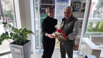 Συμβολική επίσκεψη και ευχές από τον Σύλλογο «Μαζί για τη Ζωή» στον Κάλλιστο Διακογεωργίου