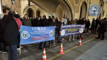 Διαμαρτυρία ένστολων στη Ρόδο για το νομοσχέδιο Δένδια – «Στο βωμό της πατρίδας» το μήνυμα των σωμάτων ασφαλείας