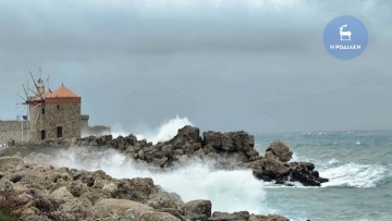 Τεράστια προβλήματα σε δρομολόγια πλοίων και αεροπλάνων λόγω των ισχυρών ανέμων