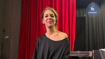 Συγκλόνισε το κοινό της Ρόδου το «Αγρίμι» με τη Δήμητρα Παπαδήμα