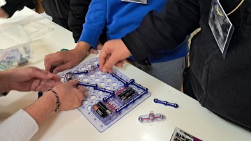 Πειραματισμός και Δημιουργία: Η… μαγεία του STEM GO4MINT στο Γυμνάσιο ΛΤ Γενναδίου