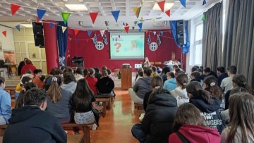 7ο Γυμνάσιο Ρόδου: Πρωτοποριακή δράση ενημέρωσης για την υγεία των μαθητριών και την κατάρριψη στερεοτύπων