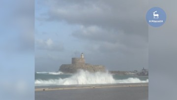 Βίντεο: Η Ρόδος στη δίνη των μποφόρ – Προβλήματα σε μετακινήσεις και δρομολόγια