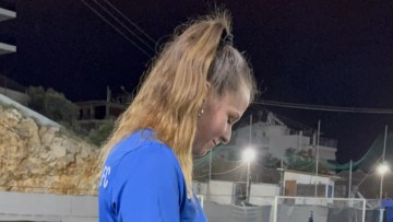 Η ροδίτισσα Μαρίττα Σπανού διαγνώσθηκε με διαβήτη στα 14 -Περιγράφει τη ζωή της, δουλεύει, βγαίνει και παίζει ποδόσφαιρο με αντλία ινσουλίνης στη μέση