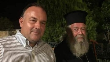 Συγκινητικό μήνυμα Γιάννη Παππά για τον γέροντα Αμφιλόχιο – «Φωτεινή μορφή της Εκκλησίας»