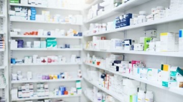 Φάρμακα Υψηλού Κόστους: Από σήμερα και στα φαρμακεία της γειτονιάς
