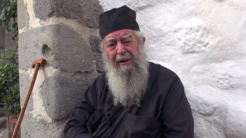 Συλλυπητήριο μήνυμα Αντώνη Β. Καμπουράκη για την εκδημία του μακαριστού Μητροπολίτη κυρού Αμφιλόχιου