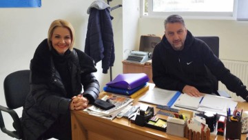 Η επέκταση του επιδόματος ανεργίας, τα ένσημα των ξεναγών και ευρύτερα εργασιακά ζητήματα στα Δωδεκάνησα στη συνάντηση της Μίκας Ιατρίδη με τον πρόεδρο του ΕΚΡ, Παναγιώτη Εγγλέζο