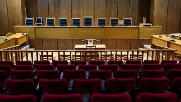 Υποκλοπές: Ποινή φυλάκισης 126 ετών στους τέσσερις ενόχους, αναστολή μέχρι την έφεση