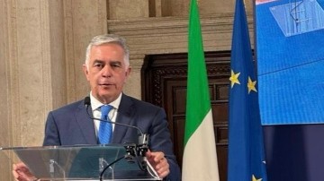Ύψιστη τιμητική διάκριση της Ιταλικής Δημοκρατίας στον κοσμήτορα της Βουλής και βουλευτή Δωδεκανήσου Βασίλη Α. Υψηλάντη