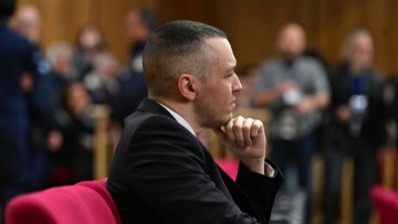 Χρυσή Αυγή: Να μην αναγνωριστούν ελαφρυντικά – Η πρόταση της εισαγγελέως