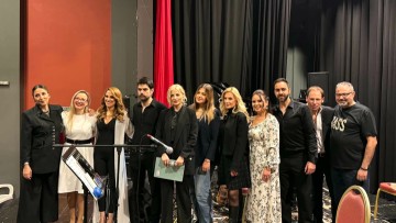 «Νυν και Αεί: Μια φωνή, χίλια πρόσωπα γυναίκας» - Μια ξεχωριστή συναυλία-αφιέρωμα στη Βίκυ Μοσχολιού