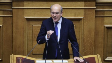Κ. Χατζηδάκης: Θετικά τα στοιχεία για τον τουρισμό μέχρι τώρα