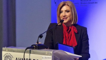 Στην εκδήλωση βράβευσης των πρωτευσάντων μαθητών της Δωδεκανήσου η Κατερίνα Εμμανουήλ