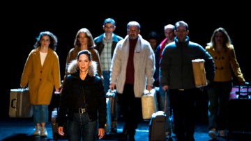 Στην Κάρπαθο η ζωντανή μετάδοση της παράστασης «Ο Βυσσινόκηπος» με την υποστήριξη της ΔΕΗ