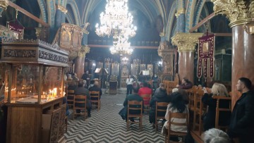 Η ιστορία των φορητών εικόνων ζωντάνεψε στον Ναό Ταξιάρχη Μιχαήλ με πρωτοβουλία του Εσπερινού Γυμνασίου Αρχαγγέλου