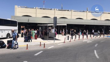 «Δύσκολο» το ξεκίνημα της τουριστικής περιόδου στη Ρόδο λόγω του πολέμου