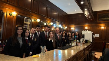 Bartending Masterclass με τη βραβευμένη bartender Ντίνα Νικολίτση στη ΣΑΕΚ Τουρισμού Νοτίου Αιγαίου (Ρόδος)