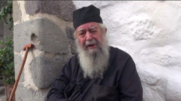 Πρωτοπρεσβύτερος Κυριάκος Μανέττας: Στη μορφή του Μητροπολίτη πρώην Γάνου και Χώρας Αμφιλοχίου Τσούκου