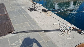 Μανδράκι:  «Παγίδα» για τους πεζούς