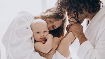 Ελένη Κορωναίου: Η σιωπηλή δύναμη της γονεϊκής παρουσίας