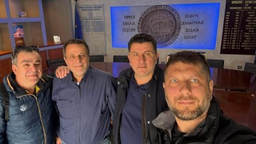 Συνάντηση των καταστηματαρχών Μεσαιωνικής Πόλης και του προέδρου του Λιμενικού Ταμείου για τη νέα τουριστική περίοδο