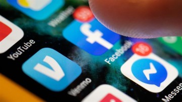 ΕΛ.ΑΣ.: Προσοχή στις απάτες μετά τις πρώτες κλήσεις από τις ΑΙ κάμερες