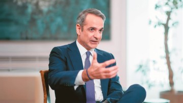 Από τα μέτρα στήριξης στις κάλπες: Οι κινήσεις Μητσοτάκη μετά το Πάσχα