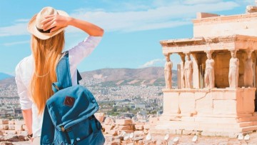Πώς σχολιάζουν οι τουρίστες την Ελλάδα στα social media – Οι επιδόσεις της χειμερινής περιόδου