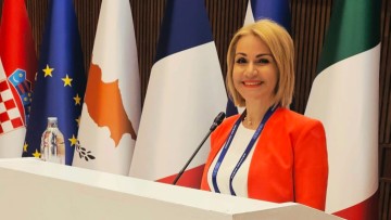 Η Μίκα Ιατρίδη ως εκπρόσωπος της Βουλής των Ελλήνων στη διακοινοβουλευτική συνάντηση των χωρών του ευρωπαϊκού Νότου στην Κροατία