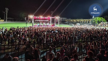 Ρόδος: Μια αξέχαστη μουσική βραδιά με τον Σωκράτη Μάλαμα