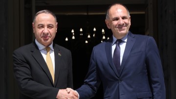 Κοσμάς Σφυρίου: Στη Λιβύη, αποτυχία της ελληνικής εξωτερικής πολιτικής, δυστυχώς!